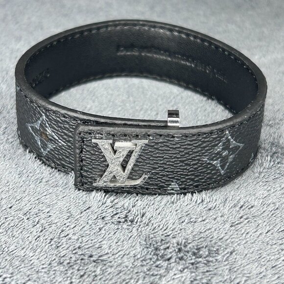 LV Slim Monogram Bracelet Black/Silver Unisex - Picture 1 of 7